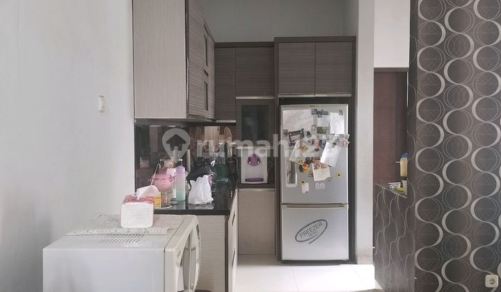 Reluctant to Sell, Very Rare You Know