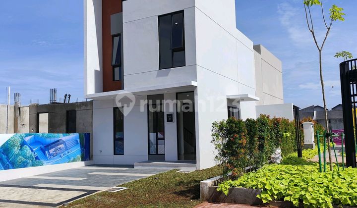 Rumah Attic 3 Lantai Tipe Prive Fortune Groove Graha Raya