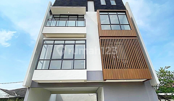 Jarang Ada Exclusive Townhouse Di Kemang Jakarta Selatan  2