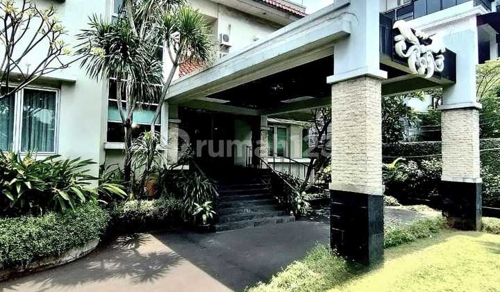 Dijual Cepat Hotel Mewah Exclusive Luas 1,498 M2 Di Cipete Jakarta 