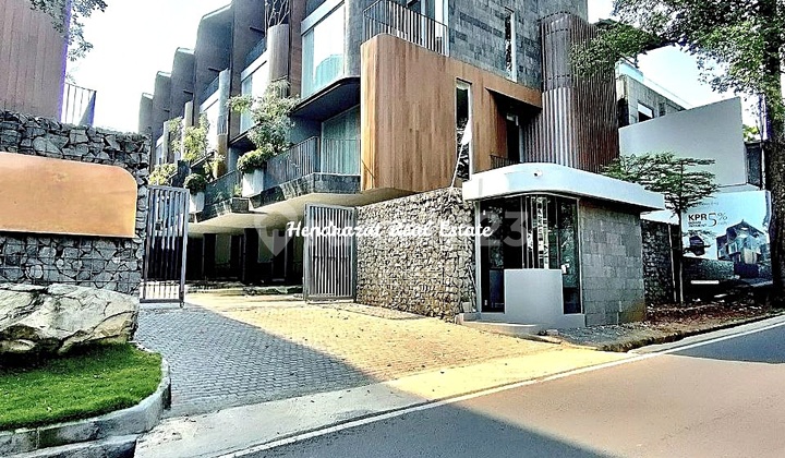 Brand New Townhouse Exclusive 10 Unit 4 Lantai Di Kemang Jakarta 