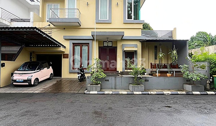 Rumah Nyaman Dalam Cluster Mewah Exclusive Pejaten Barat Dua , Jaksel