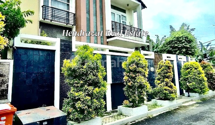 Dijual Cepat Rumah Hook Mewah Semi Furnish Di Pulomas Jakarta Timur