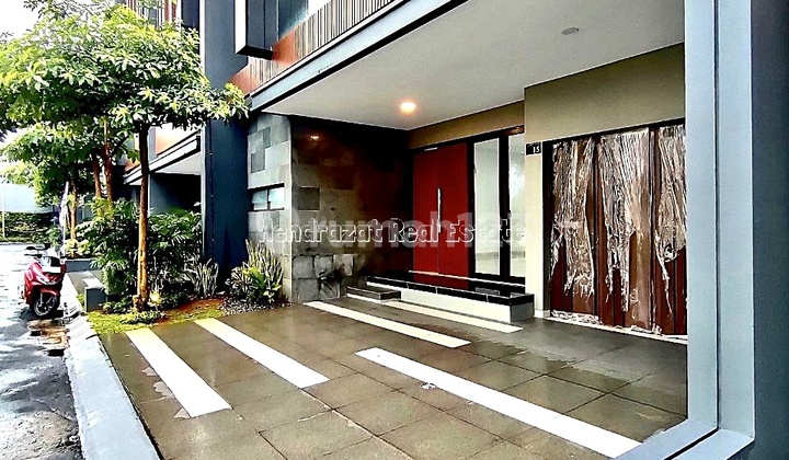Townhouse Mewah Exclusive Full Furnish Free Bbn & Ajb Pancoran Jakarta Townhouse Mewah Exclusive Full Furnish Free Bbn & Ajb Pancoran Jakarta