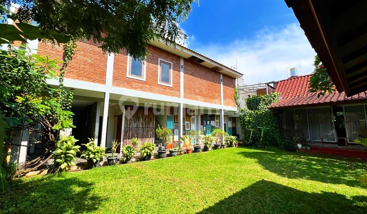 Cheapest Luxury House Furnished + Spacious Pool 788 M2 Bintaro South Jakarta