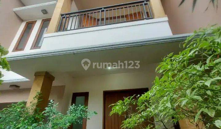 Rumah 2 Lantai Bagus Dalam Perumahan Kemang Timur Jakarta Selatan 2