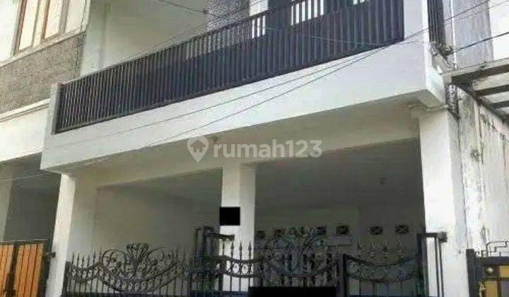 Rumah 2 Lantai Bagus SHM Dekat Al azhar Rawamangun, Jakarta Timur 1