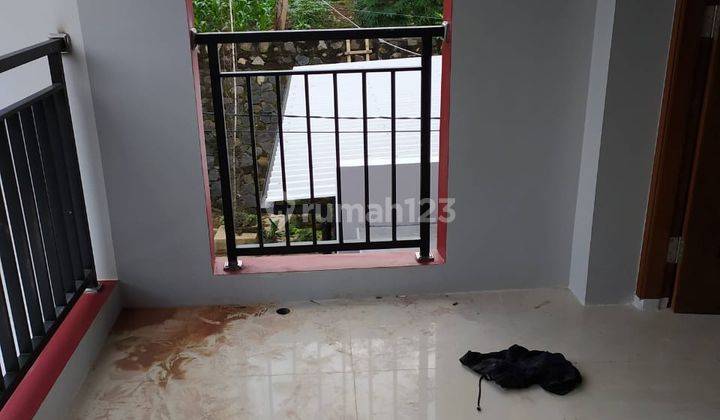 Rumah Murah Bu 2 Lantai SHM di Jati Asih, Bekasi 2