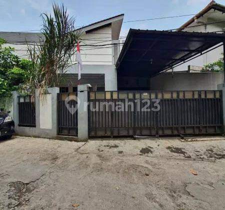 Rumah Bagus SHM di Kebagusan, Jakarta Selatan 1