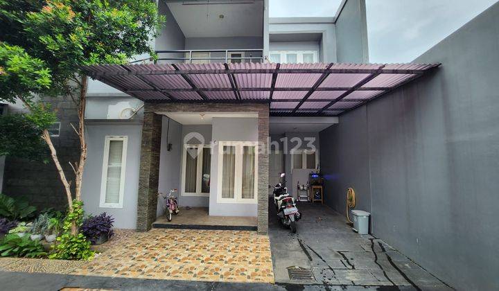 Rumah 2 lantai murah di  pondok gede kemang sari 1