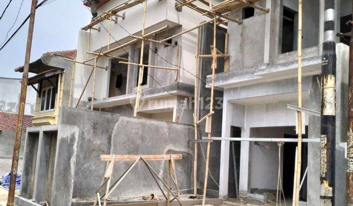 Rumah 2 lantai di pondok gede jatimakmur 1