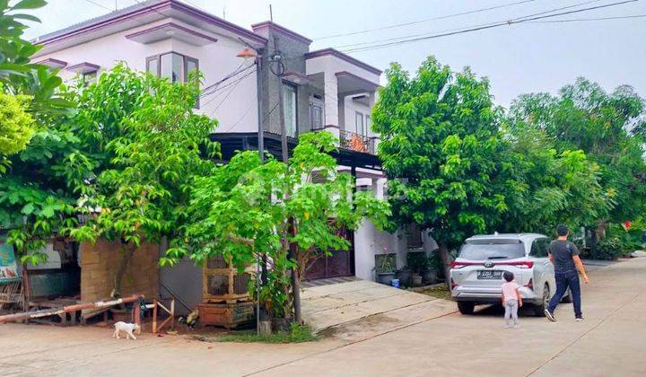 Rumah 2 lantai di komplek bilymoon murah jakarta timur 1