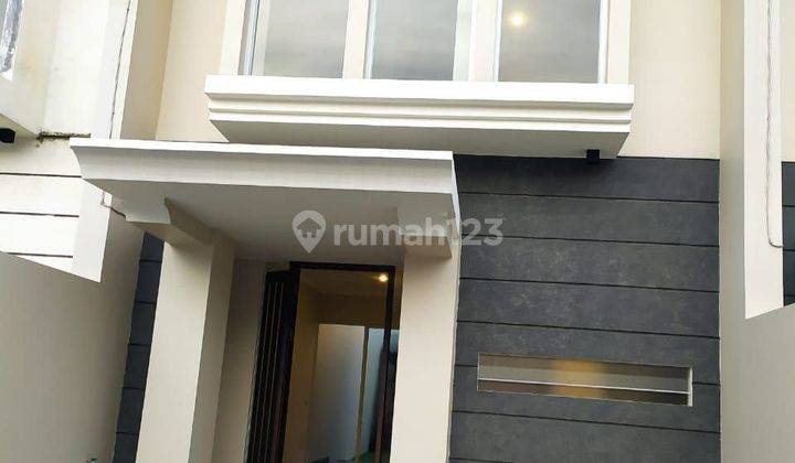 Rumah 2 lantai di jatiwaringin pondok gede 1