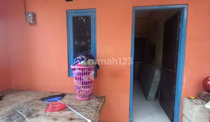 Rumah murah bentuk kontrakan 3 pintu di mustika jaya bekasi timur 2