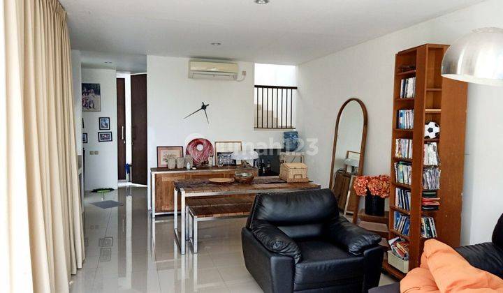 Villa Golf View Taman Dayu 2 Lantai Full Furnish Terawat 2