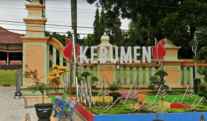 Rumah Besar Dekat Trio Mall, Shm, Tengah Kota, Cocok Usaha  10