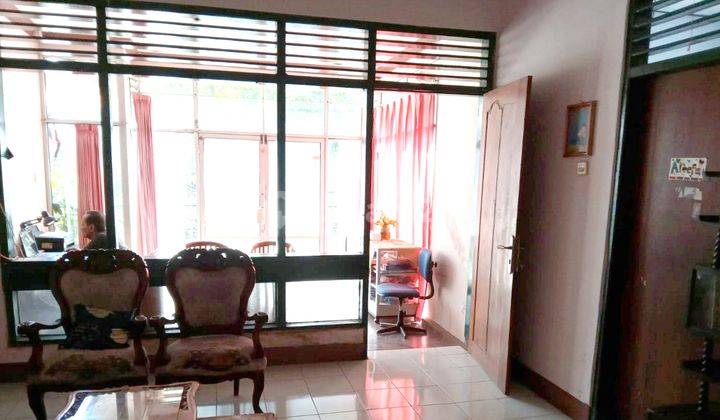 Rumah Besar Dekat Trio Mall, Shm, Tengah Kota, Cocok Usaha  11