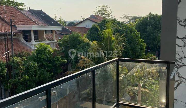 Rumah 2 Lantai Akses Dekat Pusat Kota Semarang 2