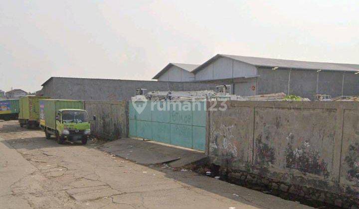 Disewakan Gudang Salembaran Besar Cocok Untuk Produski Butuh Sedikit Perbaikan  4