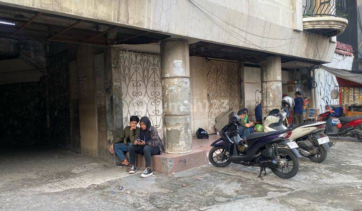 Hotel Bangunan Sudah 35 Tahun Sertifikat Hak Milik Bisa Dijadikan Supermarket Perkantoran Atau Kos Mewah Lokasi Sawah Besar  1