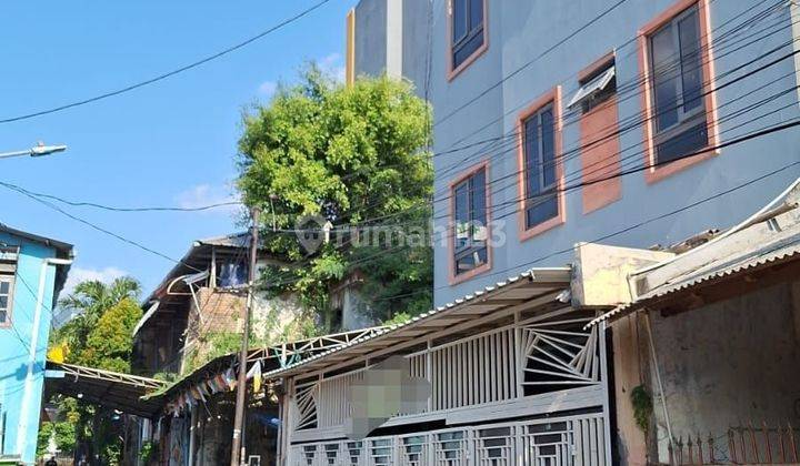 Rumah Kos Matraman Ada 32 Kamar Lokasi Dekat 11 Bank Ternama 