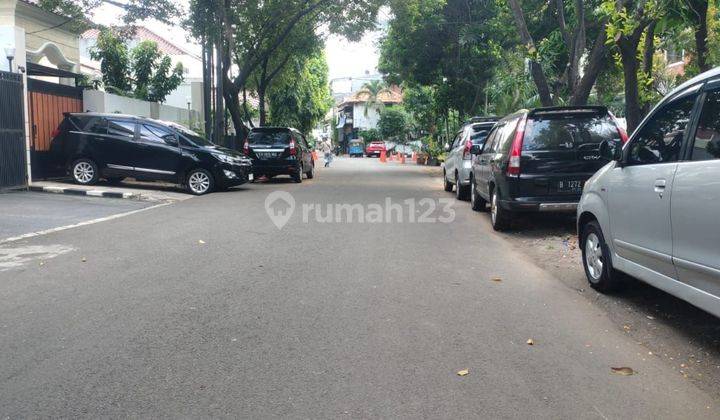 Rumah Tanjung Duren Selatan Cocok Untuk Usaha Kos  1