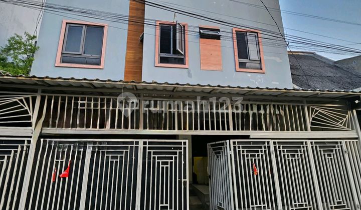 Kos-Kosan in Matraman, Located in the Center of a Profitable Business Area, Rental Income Can Cover Installments, Sold Out Fast Kos-Kosan in Matraman, Located in the Center of a Profitable Business Area, Rental Income Can Cover Installments, Sold Out Fast