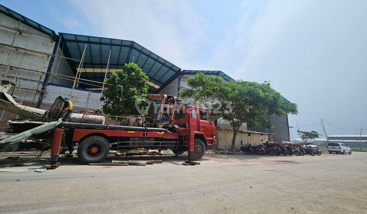 Gudang Laksana Bizzpark Gandeng 10 Bisa Sewa Satuan  2