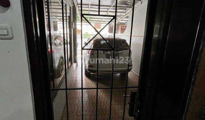 RUMAH RAPI TERAWAT SIAP HUNI DEKAT STORE DAN MASJID DI TANGERANG. 2