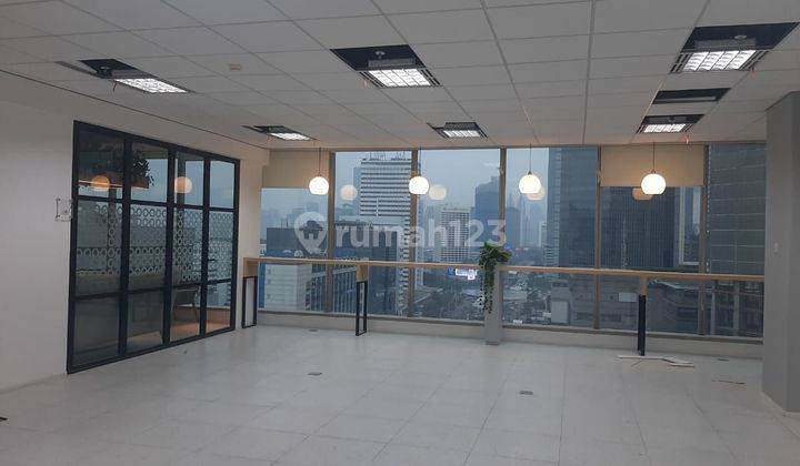 RUANG KANTOR LIPPO THAMRIN VIEW BAGUS DI JAKARTA. 2