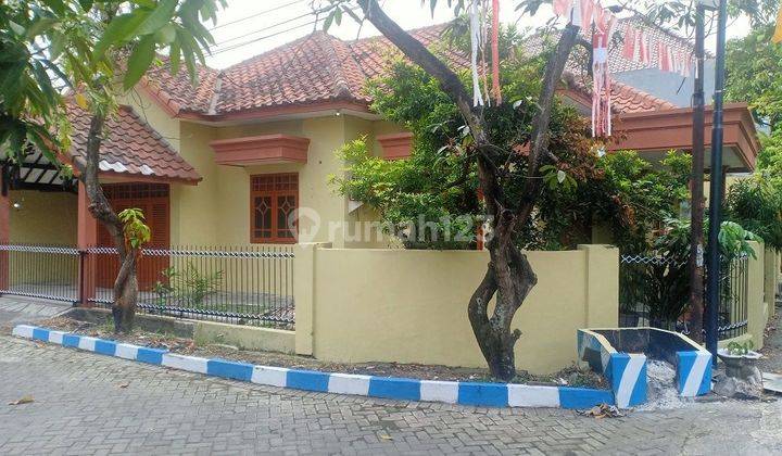 Rumah taman sepanjang industri cocok usaha 1