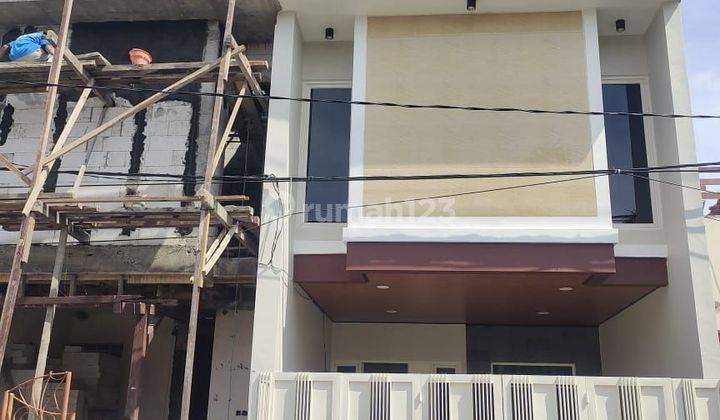 Rumah di RUNGKUT MAPAN BARAT harga terjangkau  2