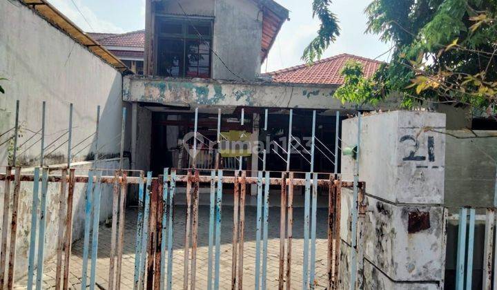 Rumah Manyar Dijual Cepat Cocok Untuk Usaha Dan Rumah Tinggal  1