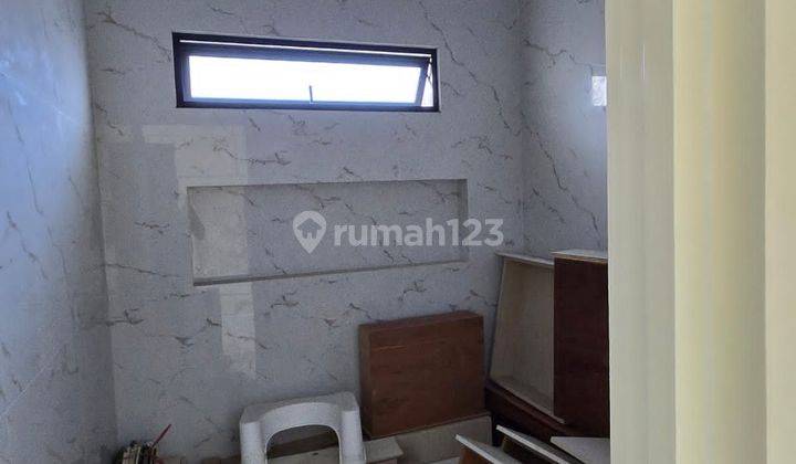 Dijual Cepat Rumah Dharmahusada Mewah Full Furnished  2