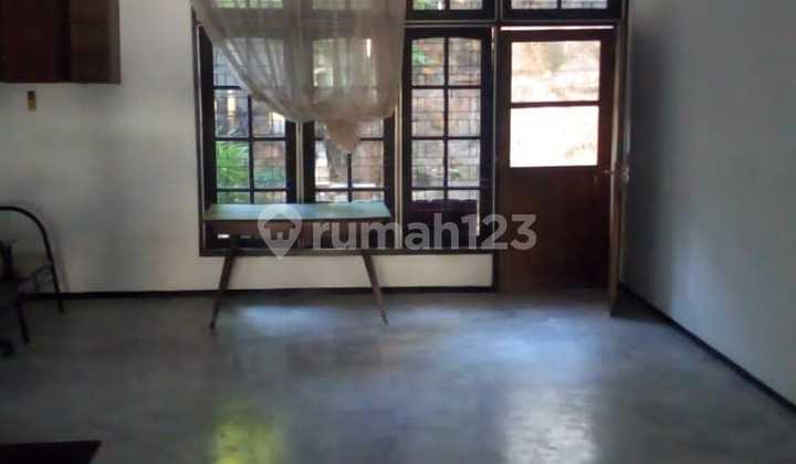 Murah Rumah Sutorejo Strategis Dekat Galaxy Lebar 4 Mobil