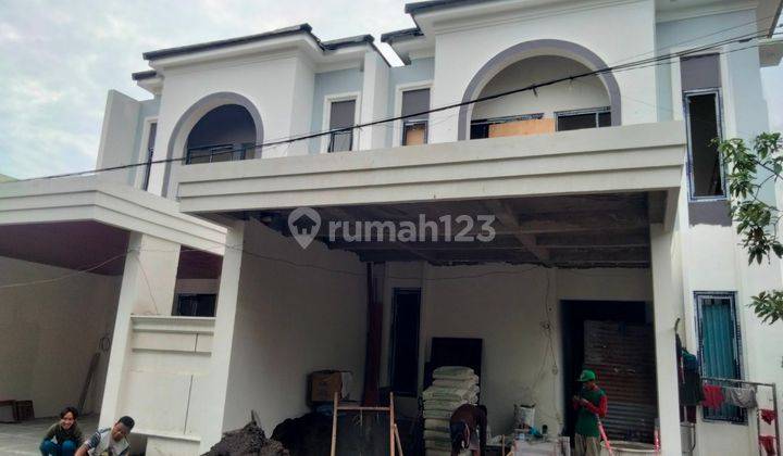 Dijual Rumah Mewah 2 Lantai Rungkut Dekat Transmart Rungkut  1