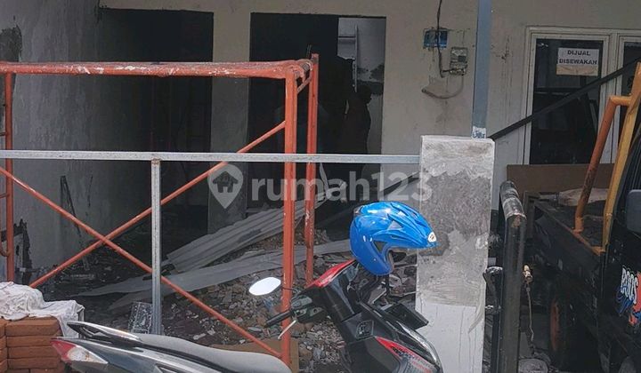 Wiguna Near UPN New Modern Minimalist House 2