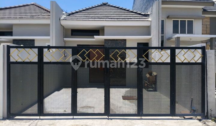 Rumah Baru Gress Modern Rungkut Dekat Amesta Rumah Baru Gress Modern Rungkut Dekat Amesta