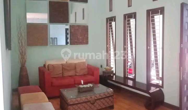Rumah Gayungsari Dekat Ahmad Yani dan Masjid Al Akbar 2