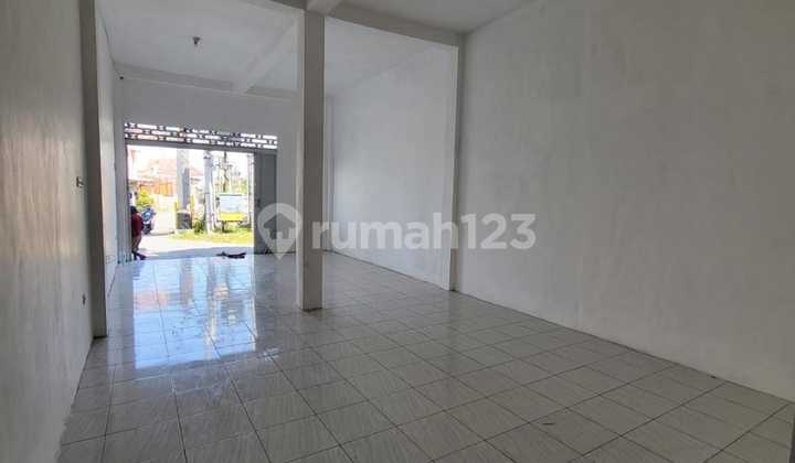 For Sale Commercial House with Certificate, Strategic Location, Road Frontage, Near UPN. 2