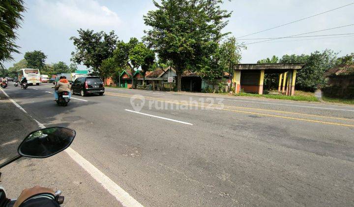Rumah Usaha Raya Cokroaminoto Kota Mojokerto Depan Bank Panin 2
