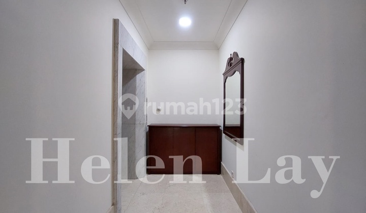DISEWAKAN unit Apartemen Pakubuwono Residence, 3+1BR 2