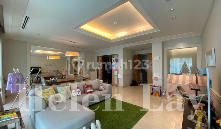 FOR RENT Apartment unit at Pakubuwono Residence, 2+1 Bedroom