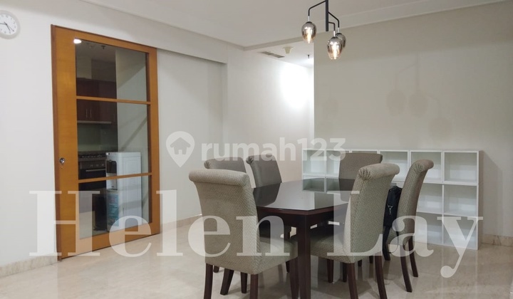 Disewakan Unit Apartemen Pakubuwono Residence, 2Br 2