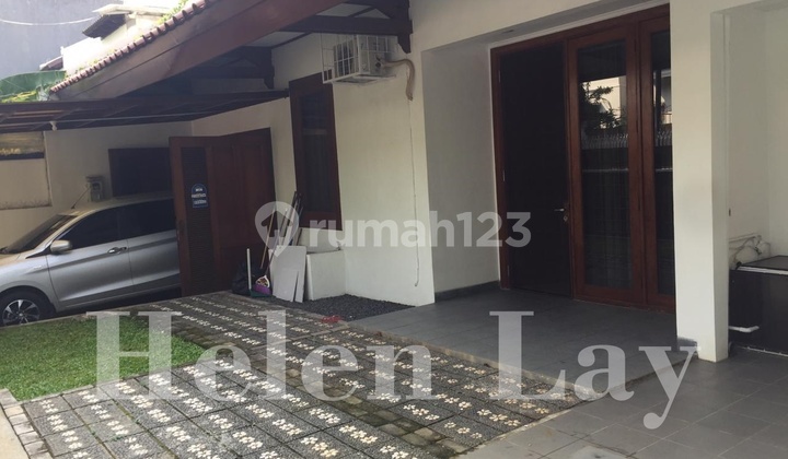 For Rent House in Mega Kuningan Area 3+1Br