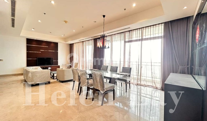 FOR RENT Pakubuwono Signature unit 4+1BR