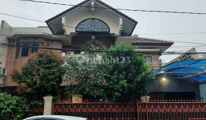 Rumah Mewah Full Furnished Kemanggisan 200 Meter Dari Binus  2