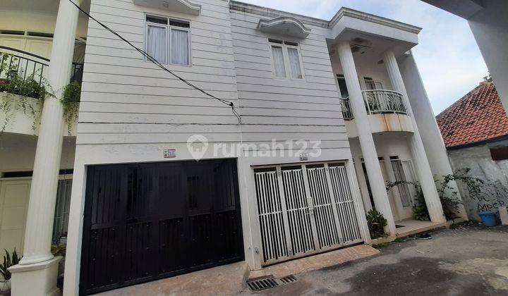 Rumah Bagus Full Furnished Hook Siap Huni Dekat Lenteng Agung 2