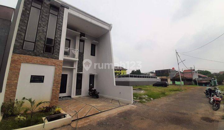 Rumah Cluster Baru 200 Meter Dari Toll Gate Taman Mini Jakarta 1