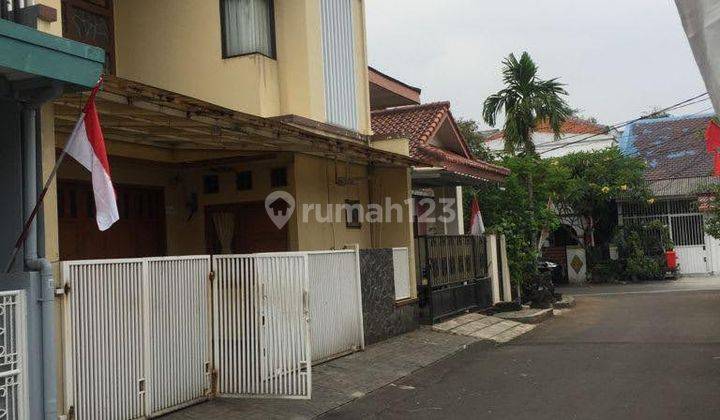 Rumah Mewah Siap Huni 2 Carport Dalam Kompleks Pejaten Barat 2